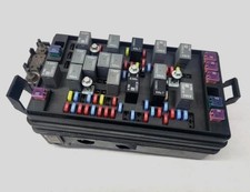 2009-2012 Chevrolet Colorado Engine Fuse Box  Assembly OEM picture