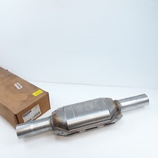 Catalytic Converter Fits 1988-1993 Chevrolet C1500 Astro GMC C1500 Safari picture