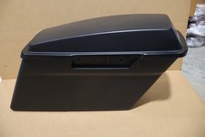 79093-93B 79106-03A NEW OEM 1993-2013 HARLEY-DAVIDSON TOURING RIGHT SADDLEBAG picture