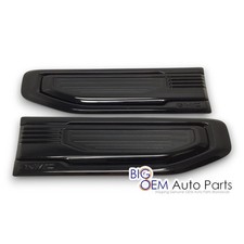 OEM new 2022 2023 GMC Sierra Driver Passenger Fender Vent Gloss Black Emblem set picture
