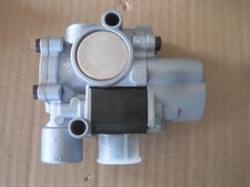 Wabco S4721950940 Front ABS Valve C2 New #4721950940 Unused, open box picture