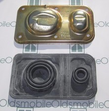 1970-1980 Oldsmobile Master Cylinder Cover & Diaphragm. Correctly Color Plated picture