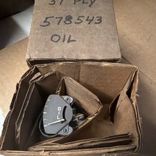 1937 Plymouth Oil, Pressure Gauge New Old Stock picture