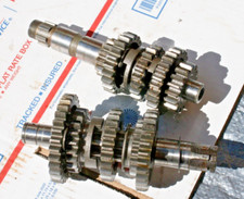 1986-2000 YAMAHA XT350 OEM TRANSMISSION  # VIN 5Y1-001986 picture