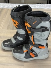 MSR Youth M3X Motocross / Dirt Bike Boots Size 4, Black & Orange picture