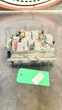 06 07 Chevrolet GMC SILVERADO SIERRA LBZ UNDERHOOD FUSE RELAY BOX 15823513 picture