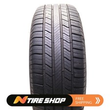 Used 235/60R18 Michelin Defender 2 - 107H - 9.5/32 picture