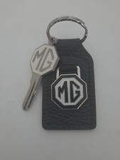 MG MGA MGB MIDGET BLACK AUTO LEATHER KEYCHAIN KEY CHAIN RING FOB & BLANK KEY picture