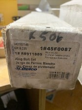 GM 88911889 King Bolt Set NOS Original GM picture
