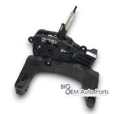 new GM OEM 16-18 Chevrolet Malibu Auto Transmission Shifter Control 85124396 picture