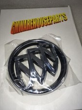 2013-2016 BUICK ENCORE CHROME FRONT GRILLE EMBLEM (TRI SHIELD) NEW GM   95330834 picture