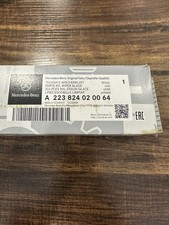 A2238240200 GENUINE OEM MERCEDES-BENZ WIPER BLADE SET picture