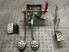 2003-04 Ford Mustang SVT Cobra Clutch Brake Pedal Assembly 318 picture