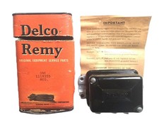 NOS GM Delco-Remy # 1118355 Voltage Regulator: 12-volt, Negative Ground, 25 amp picture