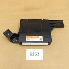 Toyota Sienna 15-16 OEM AC Air Conditioner Amplifier Control Module 88650-08200 picture