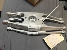 (BRAND NEW) 2015-2021 BMW M3 M4 CONTROL ARM (33-32-2-284-533) picture