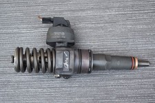 OEM 2004 2005 2006 Volkswagen Golf Jetta Beetle 1.9L TDI BRM BEW Fuel Injector picture