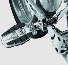 Kuryakyn 4470 Zombie Skull Style Chrome Foot Pegs - Male Mount (Pair) picture