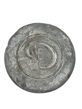 1920’s DeSoto Threaded Screw-on Hubcap Hub Grease Cap Nut Center Antique picture