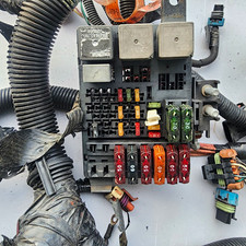 1997 Chevy Tahoe OEM Wiring Harness w/ Both Fuse Blocks Relays Fuses picture