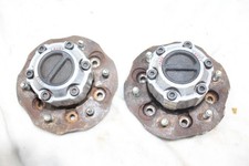 90-97 Nissan HARDBODY D21 4x4 Pair HUBS w/ Wheel Bearings SEALS Clips WASHERS picture