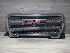 2019 2020 2021 GMC Sierra 1500 Grill w/ Camera Used Oem 84699827 picture