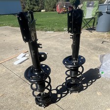 Front Strut Set Shock Absorbers Assembly picture