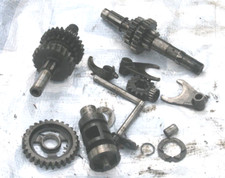 1978 SUZUKI  DR 370 OEM TRANSMISSION  picture