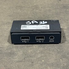 2017-2020 AUDI A4 CENTER CONSOLE USB PORT AUX JACK 8W0 035 736 OEM picture
