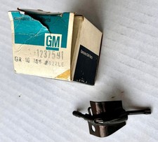 (1) NOS GM 1968-1972 Skylark GS windshield washer nozzle picture