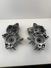 2002 - 2004 Yamaha YZ125 Left Right Engine Motor Crankcase Cases Bottom End picture