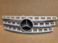 09-11 Mercedes W164 ML350 ML550 Front Radiator Hood Grille Grill Assembly OEM picture