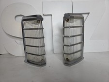 1974-1978 TOWN CAR CONTINENTAL FACTORY OEM PASSENGER TURN SIGNAL LENS BEZEL picture