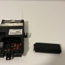 05-06 Ford Mustang Inside Fuse Relay Box Body Control Module BCM 5R3T-14B476-BD picture