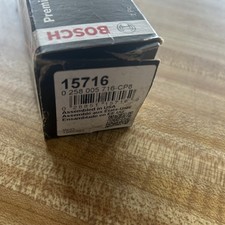 Oxygen Sensor-Actual OE Bosch 15716 picture
