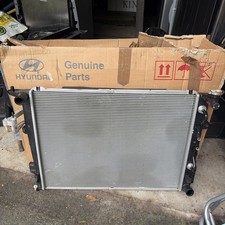 253103M300 Genuine RADIATOR ASSY For Hyundai Genesis 07-13 /Fedex picture