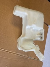 2011-2019 Volkswagen Beetle Jetta.  Washer Reservoir 5C6-955-453-Q  w/o Cup picture
