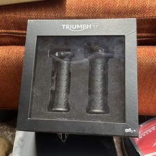 Triumph Speed Twin 900 & Street Twin Heated Grip Kit Black #A9630822 NOS picture