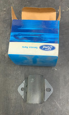 NOS 1977-1979 FORD F150 F250 F350 4WD FRONT AXLE BUMPER     D7TZ-3020-A picture