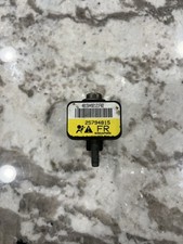 2009 Cadillac Chevrolet GMC  FRONT Sensor 25794815 OEM picture