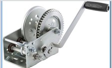 CURT 29532 Hand-Crank 2-Speed Winch 3,200lb 17.5:1 Low Gear Ratio 9.6
