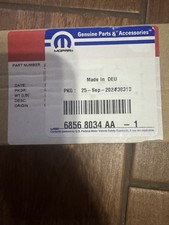 Genuine Mopar Cummins Fuel Injector 68568034AA 2022-2024 6.7L RAM 3500 Diesel picture