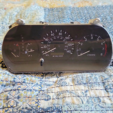 00 01 Toyota Camry speedometer instrument gauge cluster 83800-06011 picture