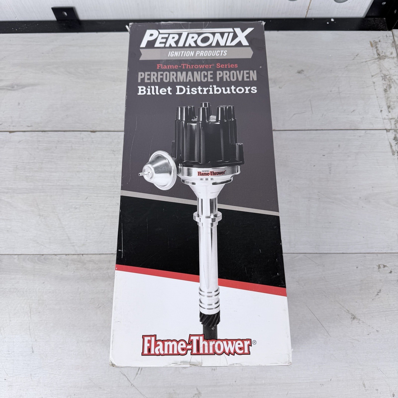 PerTronix Ignition D7151700 Flame-Thrower Billet Distributor for Small Block PerTronix Ignition D7151700 Flame-Thrower Billet Distributor for Small Block