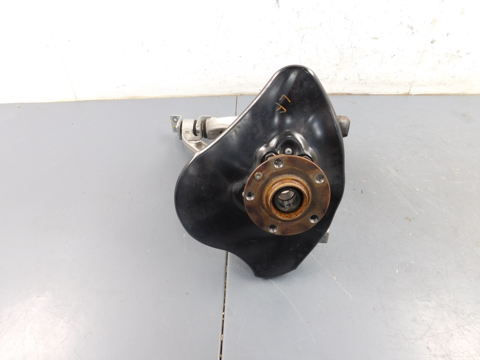 2013 Lamborghini Gallardo LP570-4 Superleggera Left Frt Hub Control Arm #3617 X8