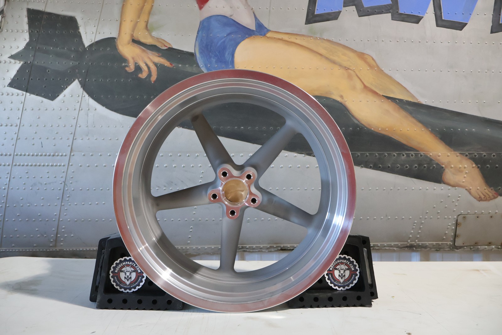 41501-08 NEW OEM 2008-2011 HARLEY-DAVIDSON FXCW SOFTAIL ROCKER REAR WHEEL 41501-08 NEW OEM 2008-2011 HARLEY-DAVIDSON FXCW SOFTAIL ROCKER REAR WHEEL