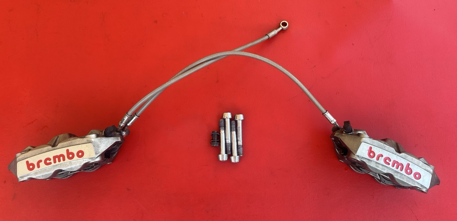 2013 - 2017 Triumph Daytona 675R 675 ABS OEM Brembo Front Brake Calipers Lines 2013 - 2017 Triumph Daytona 675R 675 ABS OEM Brembo Front Brake Calipers Lines
