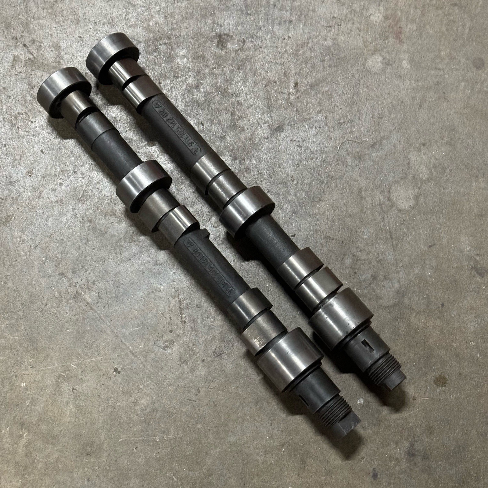 1974-1977 Porsche 911 2.7L Camshaft Pair CAM SHAFT SET Left & Right