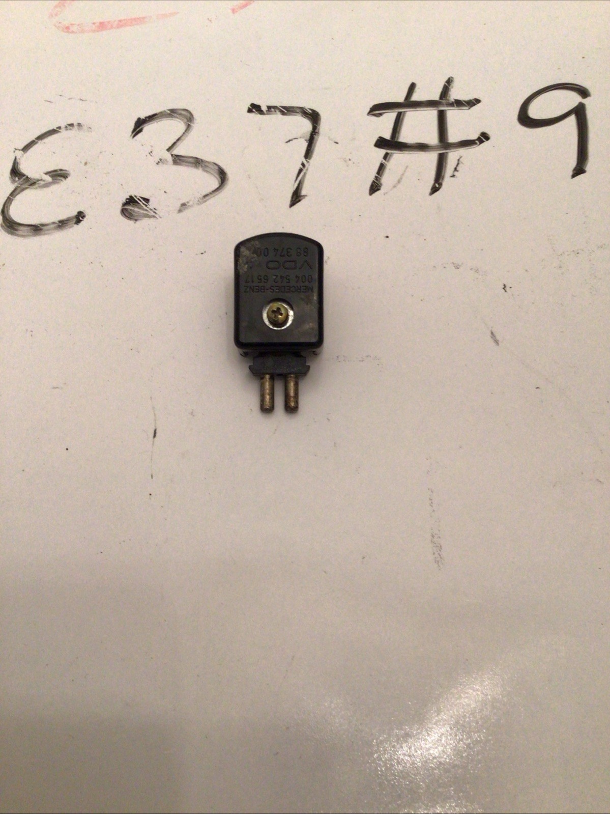 MERCEDES R107 W116 W123 SENDER UNIT SPEED SENSOR SPEEDOMETER VDO 0045426517 MERCEDES R107 W116 W123 SENDER UNIT SPEED SENSOR SPEEDOMETER VDO 0045426517