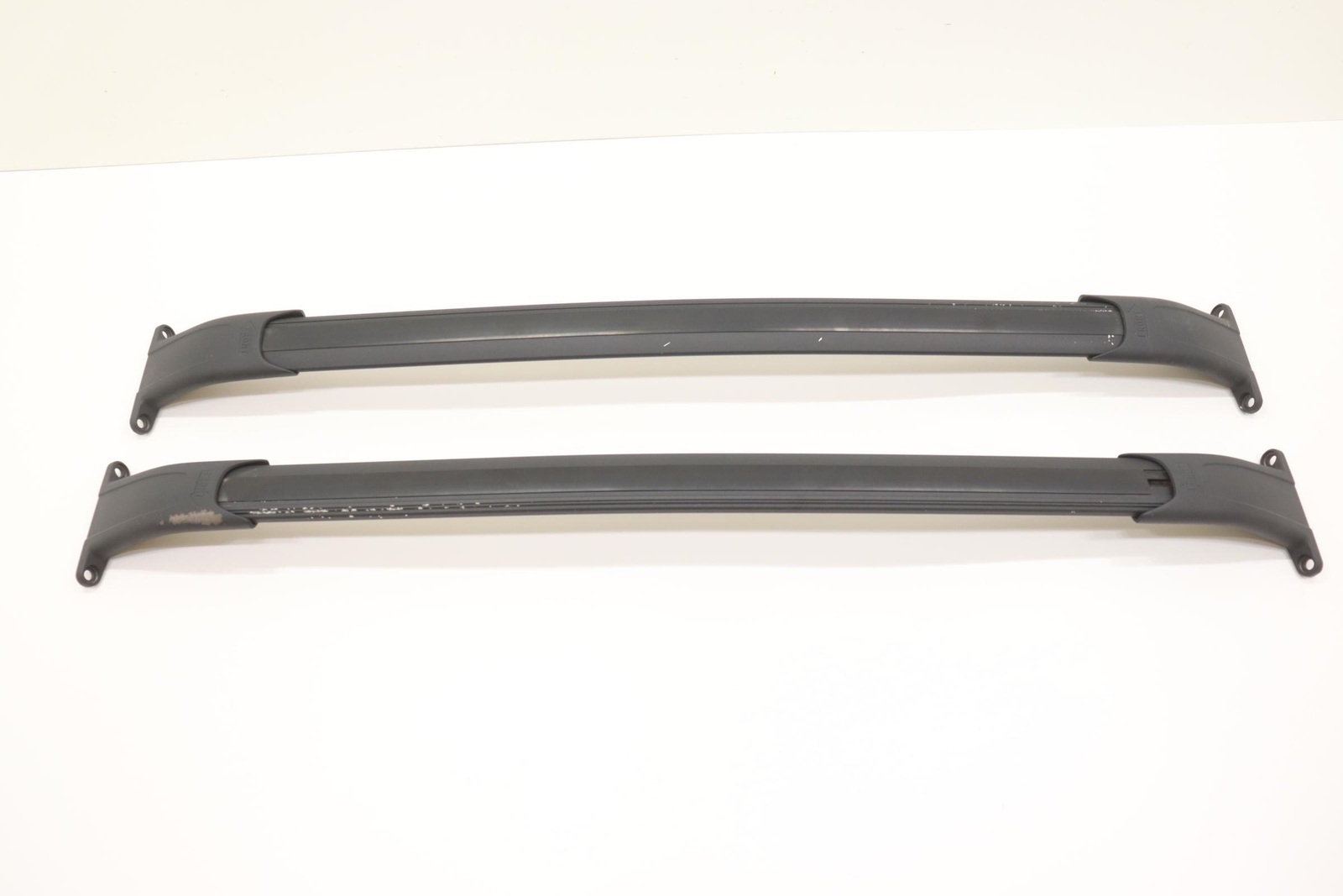 2015 - 2020 CHEVROLET SUBURBAN ROOF RAIL RACK LUGGAGE CARRIER CROSS BAR OEM 2015 - 2020 CHEVROLET SUBURBAN ROOF RAIL RACK LUGGAGE CARRIER CROSS BAR OEM